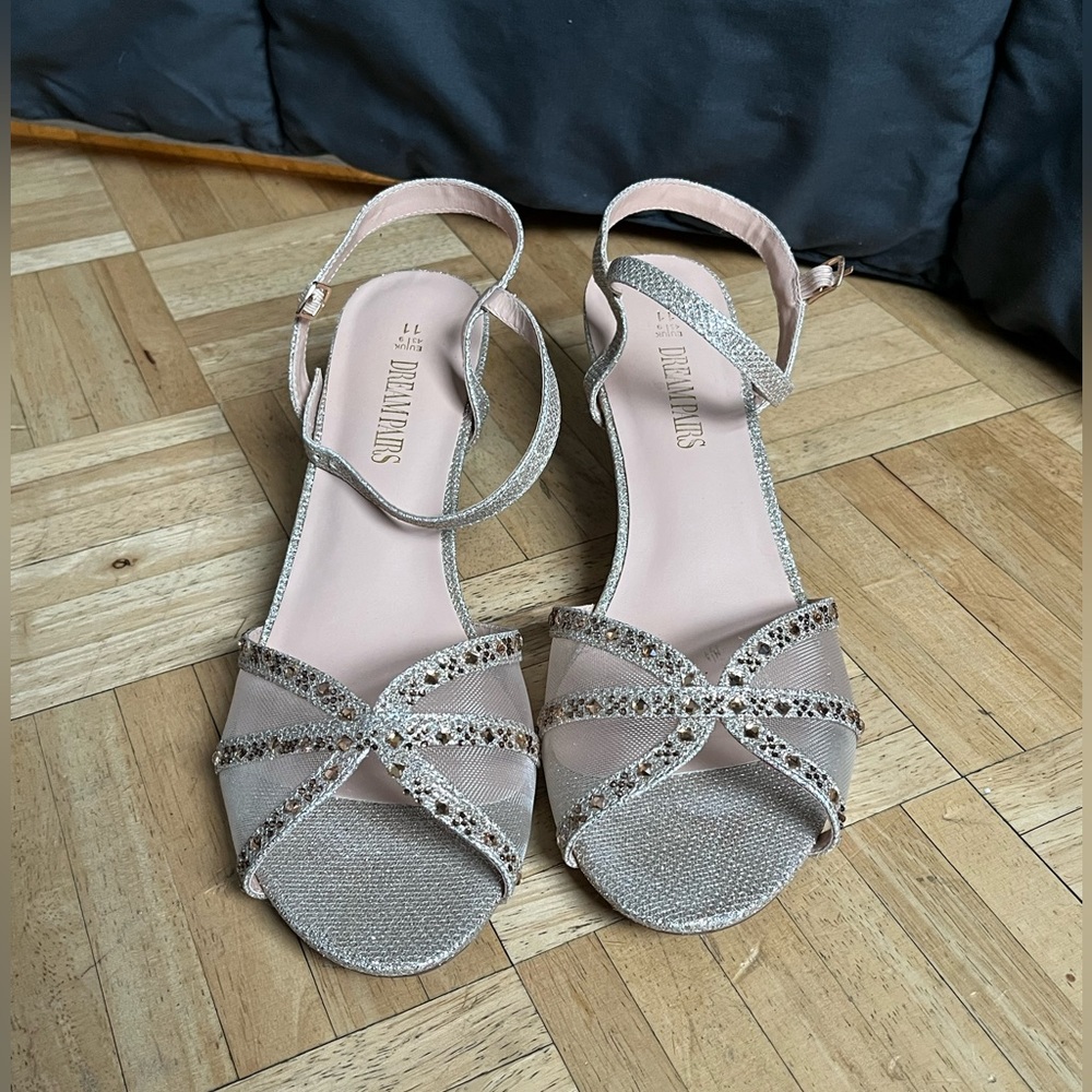 DREAM PAIRS heels brand new size 11 women’s
